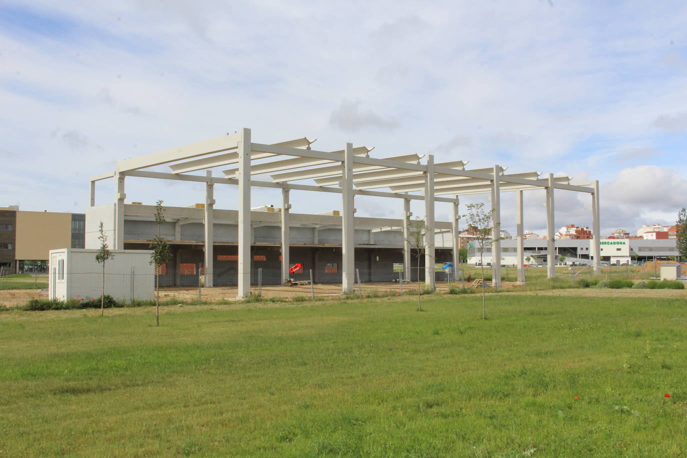 El hangar dedicado a la investigación estará listo a finales de verano en el campus de Vegazana 