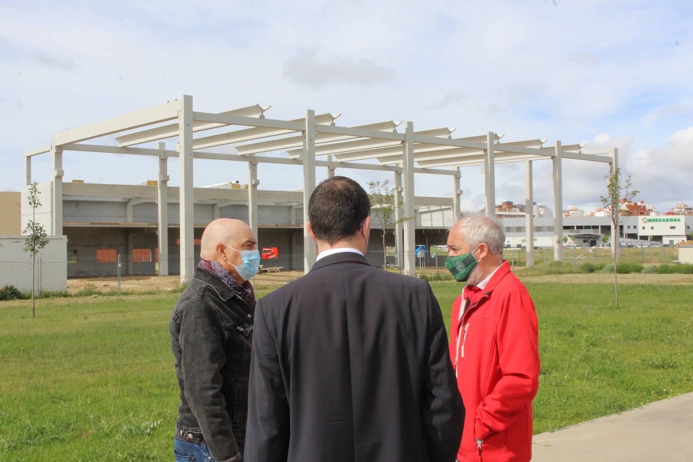 El hangar dedicado a la investigación estará listo a finales de verano en el campus de Vegazana 