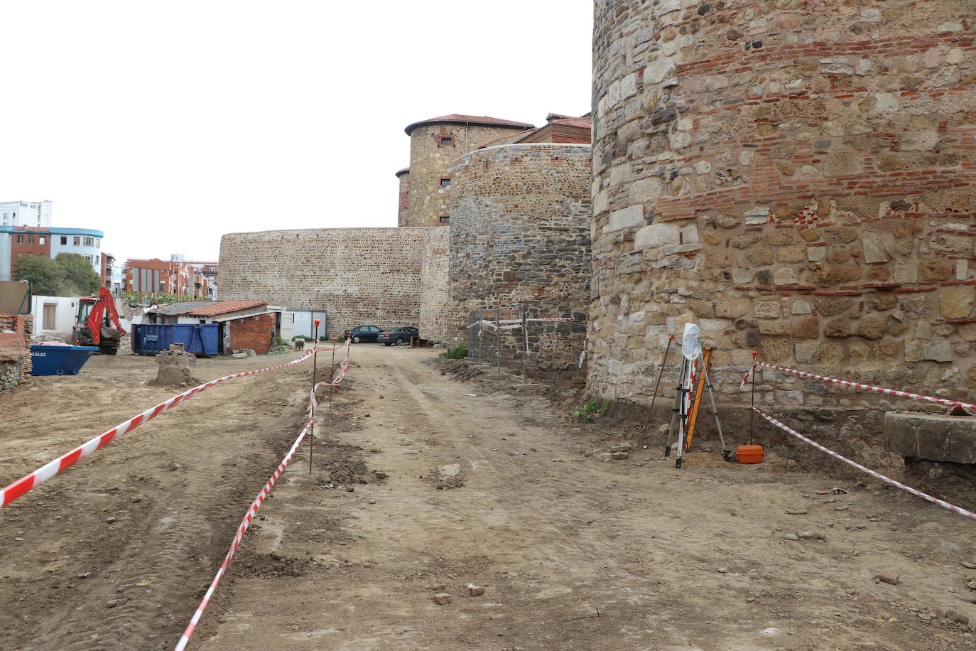 La zona arqueológica de la Era del Moro dotará a la capital de nuevos lienzos de su muralla que será puesta en valor.