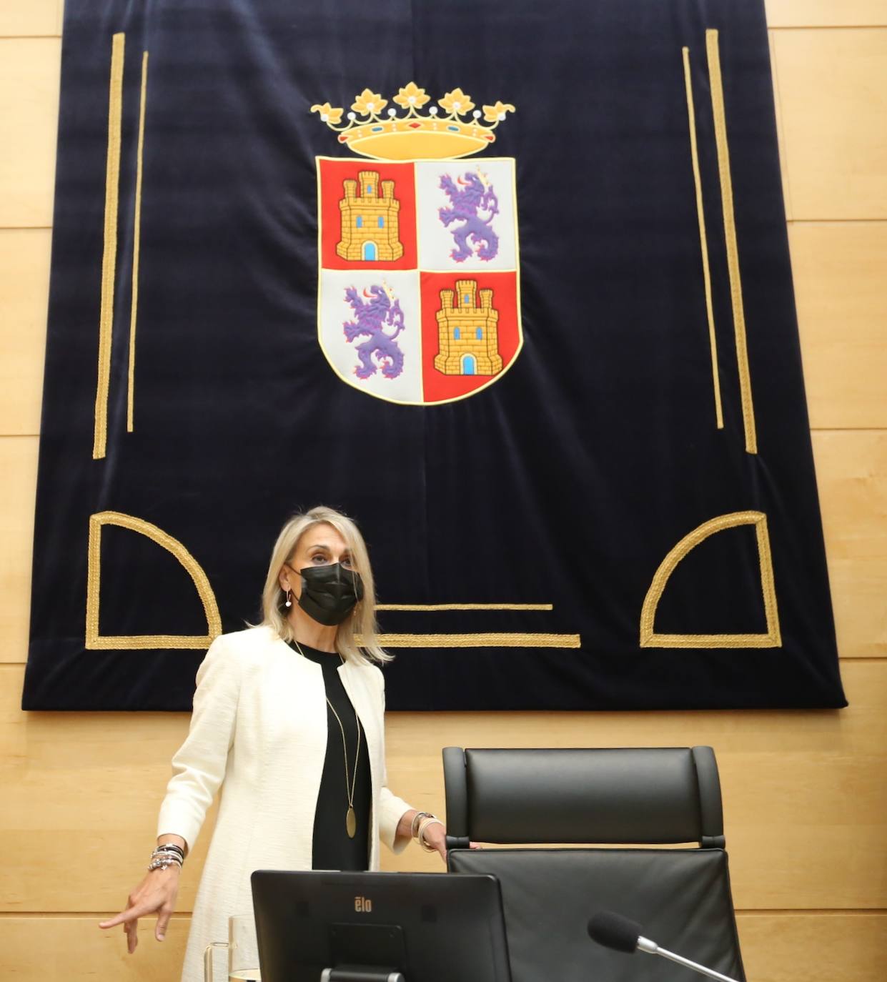 La exdelegada especial de la Agencia Tributaria en Castilla y León, Georgina de la Lastra, comparece en la Comisión de Investigación de las Cortes sobre las eólicas, la causa Arroyo-Portillo y las sedes en el exterior.