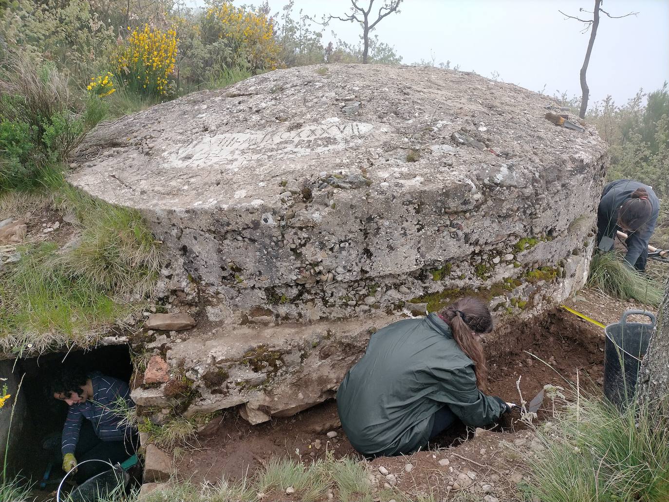 Nido de ametralladoras de la Guerra Civil localizado en Cueto Salón. 