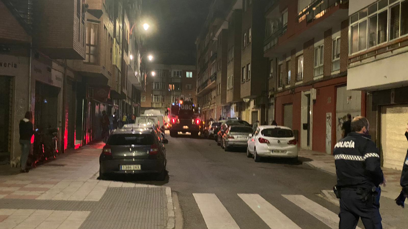 Fotos: Incendio en la calle Obispo Almarcha de León capital