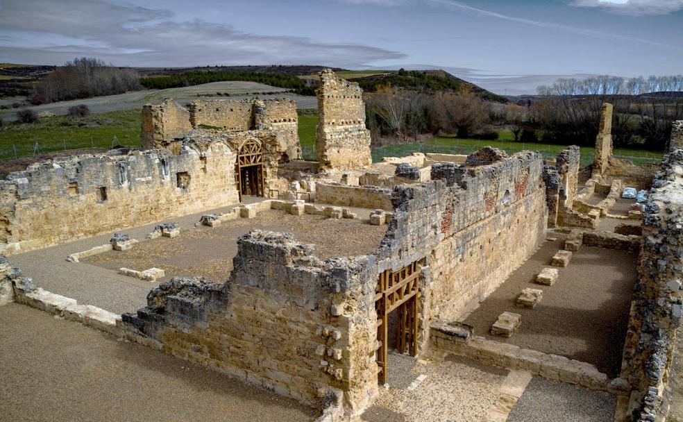 Obra de rehabilitación y puesta en valor del Monasterio de San Pedro de Eslonza en Santa Olaja de Eslonza.