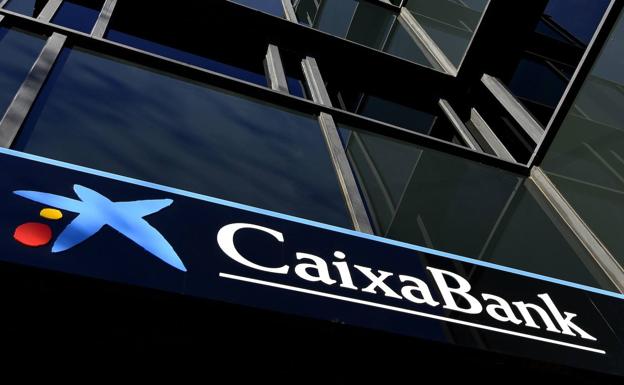 Imagen de una oficina de CaixaBank.