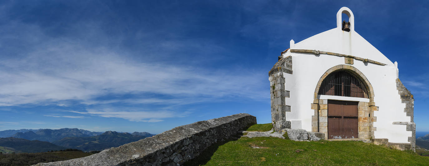 Ermita Virgen de las Nievas en Ampuero, Cantabria