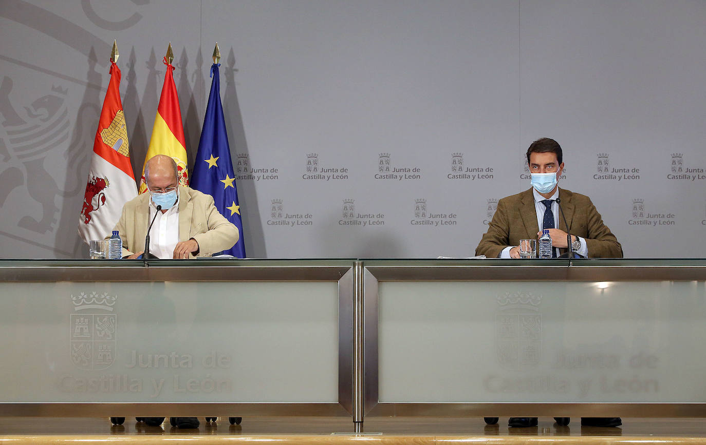 El vicepresidente, portavoz y consejero de Transparencia, Ordenación del Territorio y Acción Exterior, Francisco Igea, comparece en rueda de prensa posterior al Consejo de Gobierno