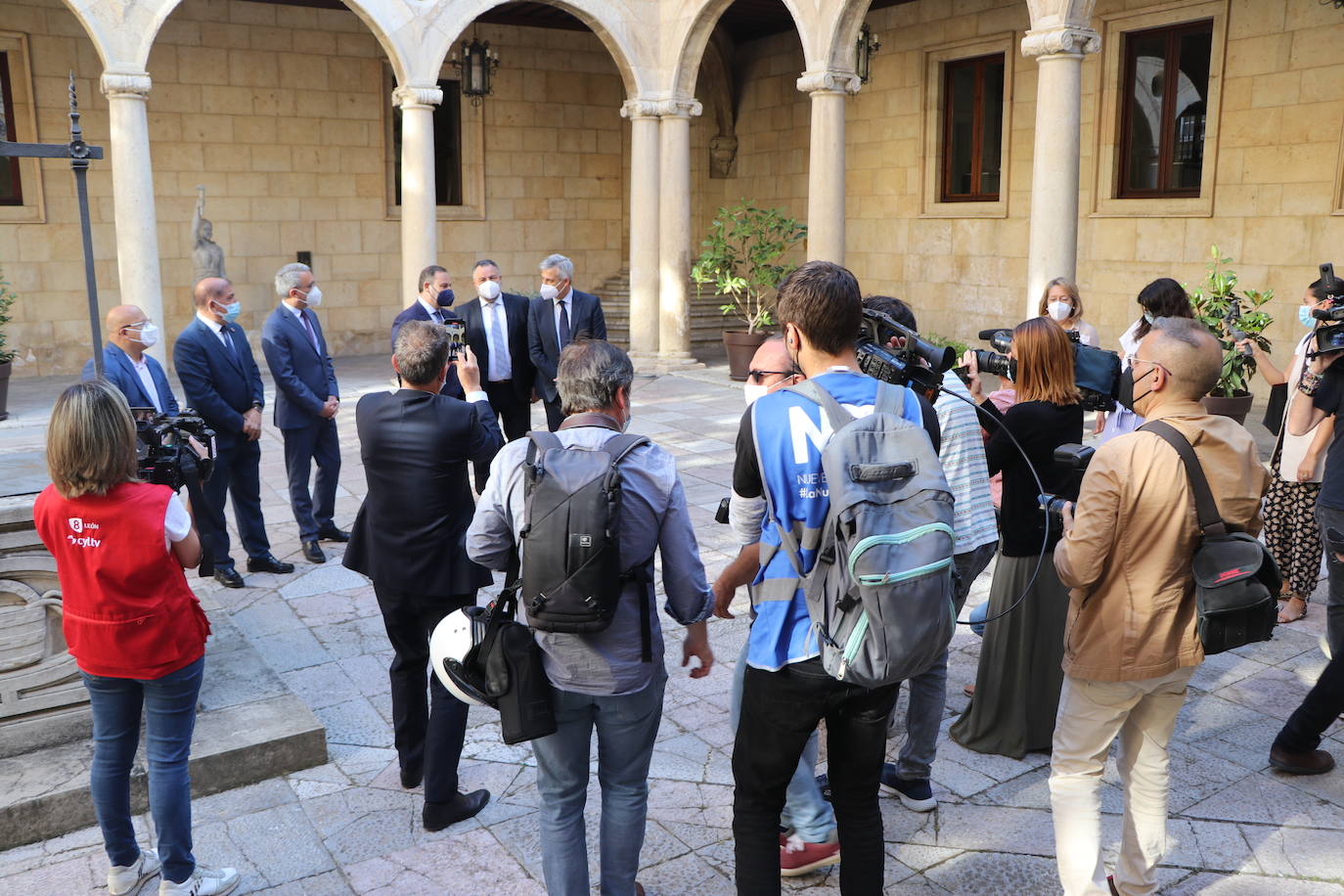 Fotos: Ábalos visita la capital leonesa