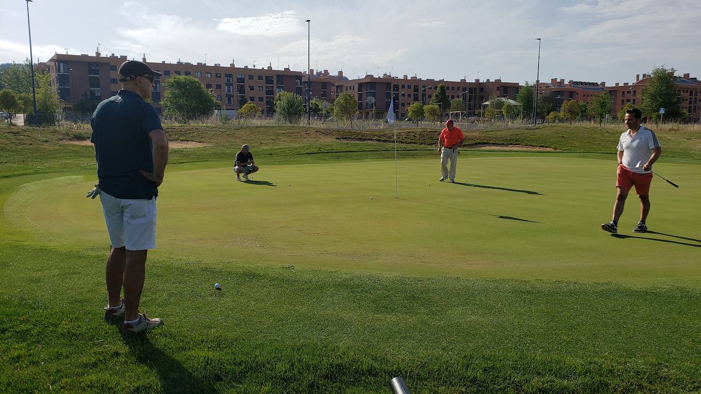 Fotos: Arranca en León el I Torneo de Golf Leonoticias