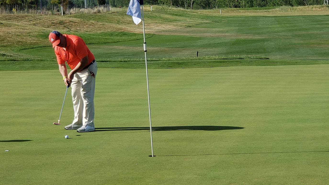 Fotos: Arranca en León el I Torneo de Golf Leonoticias