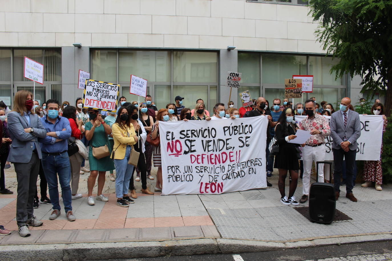 Fotos: Concentración contra el cierre de &#039;El Alba&#039;