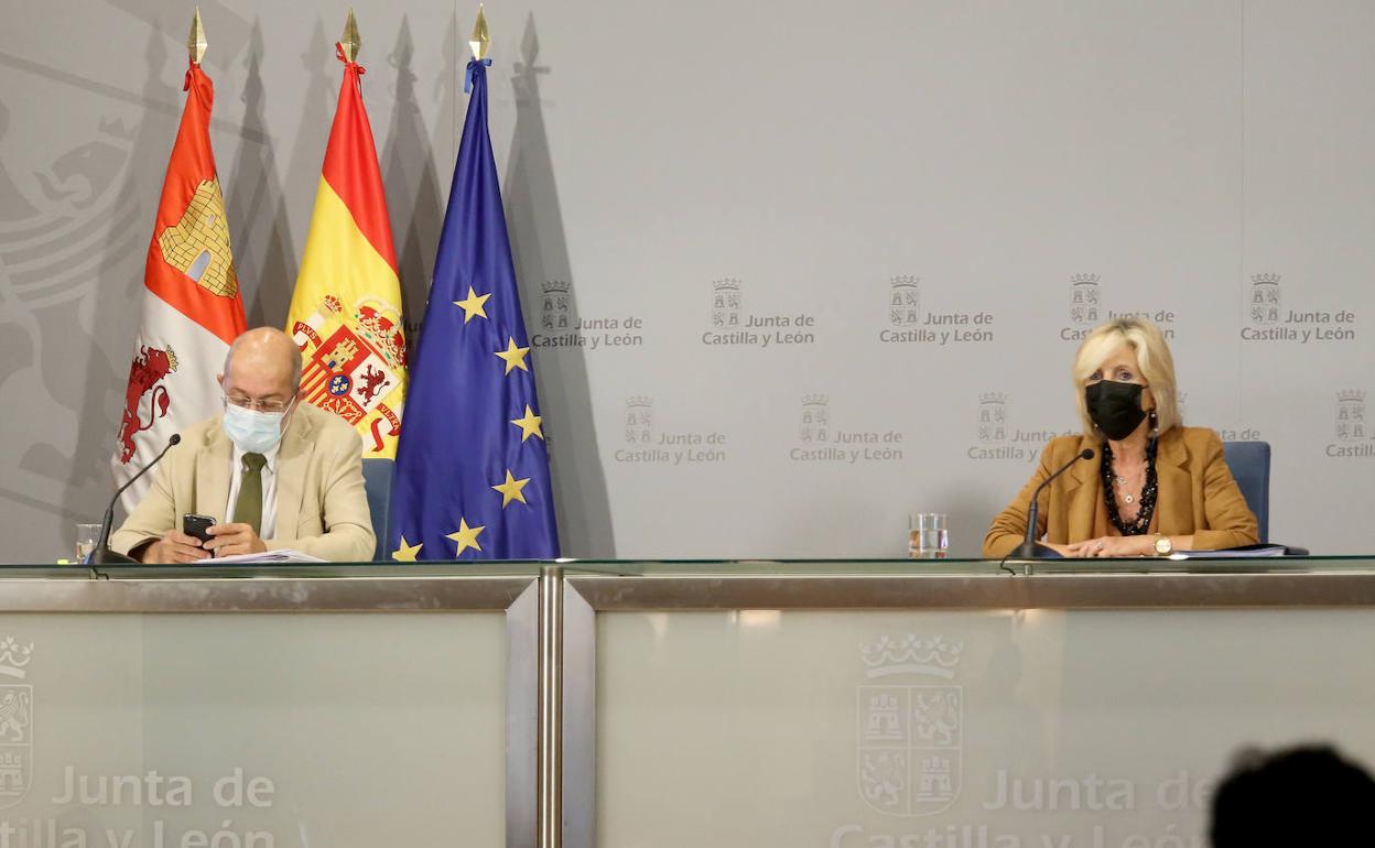 Igea y Casado, en la rueda de prensa posterior al Consejo de Gobierno de este jueves.