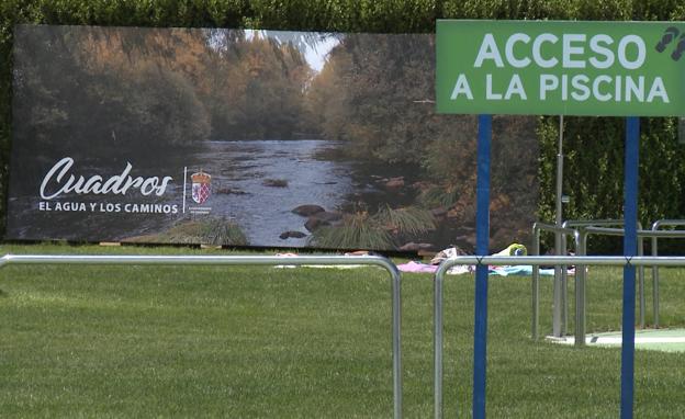 Acceso a la piscina. 