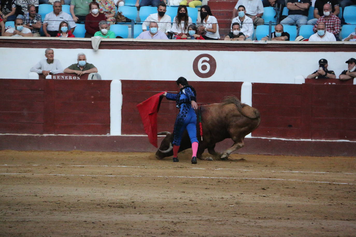 Fotos: Las mejores imágenes del Fandi en la plaza de torros de León