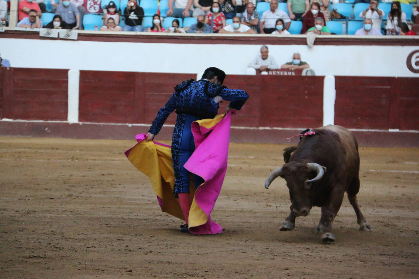 Fotos: Las mejores imágenes del Fandi en la plaza de torros de León