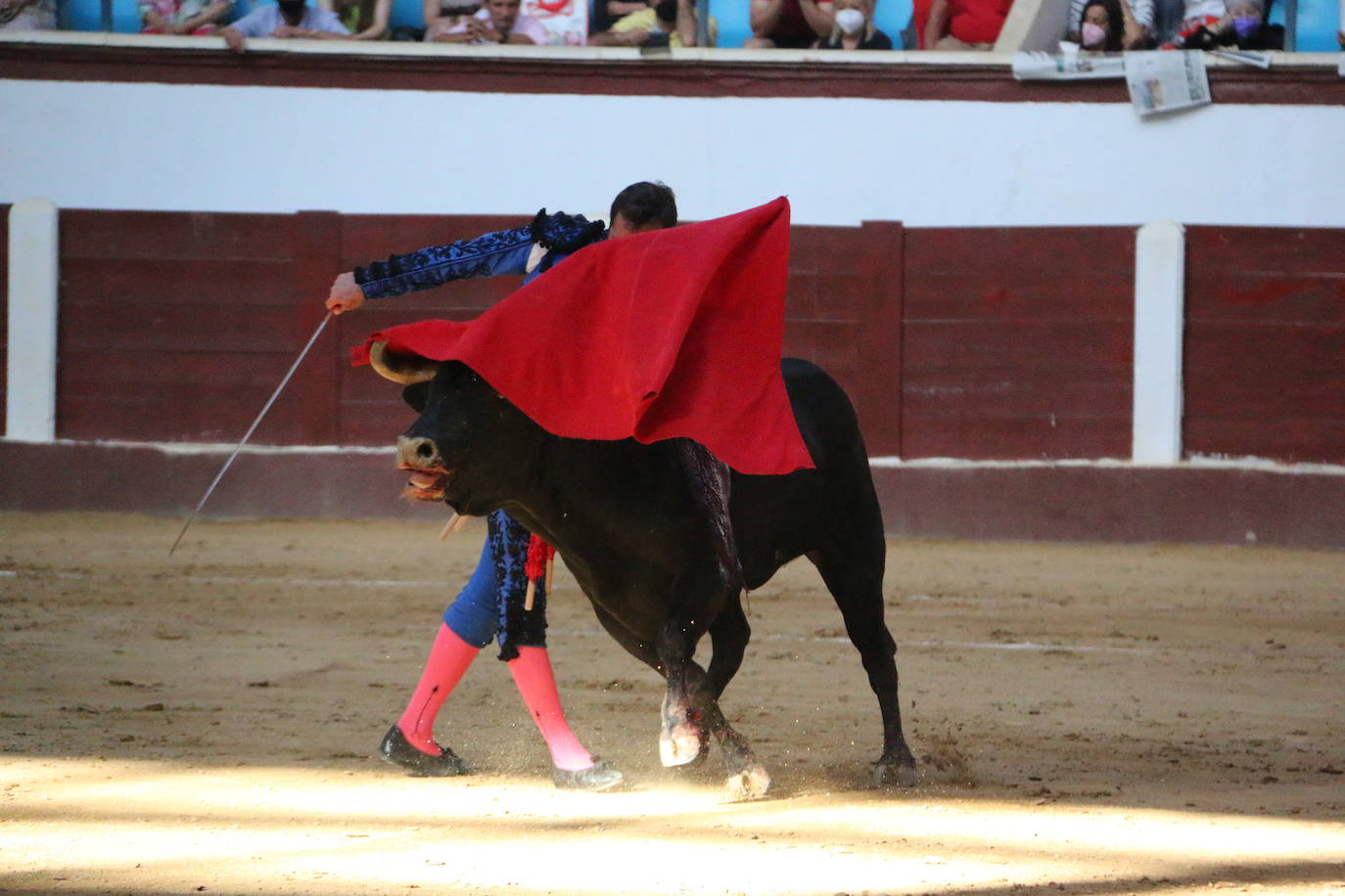 Fotos: Las mejores imágenes del Fandi en la plaza de torros de León