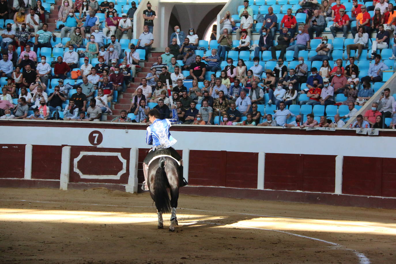 Fotos: Las mejores imágenes de Plablo Hermoso de Mendoza en la plaza de toros de León