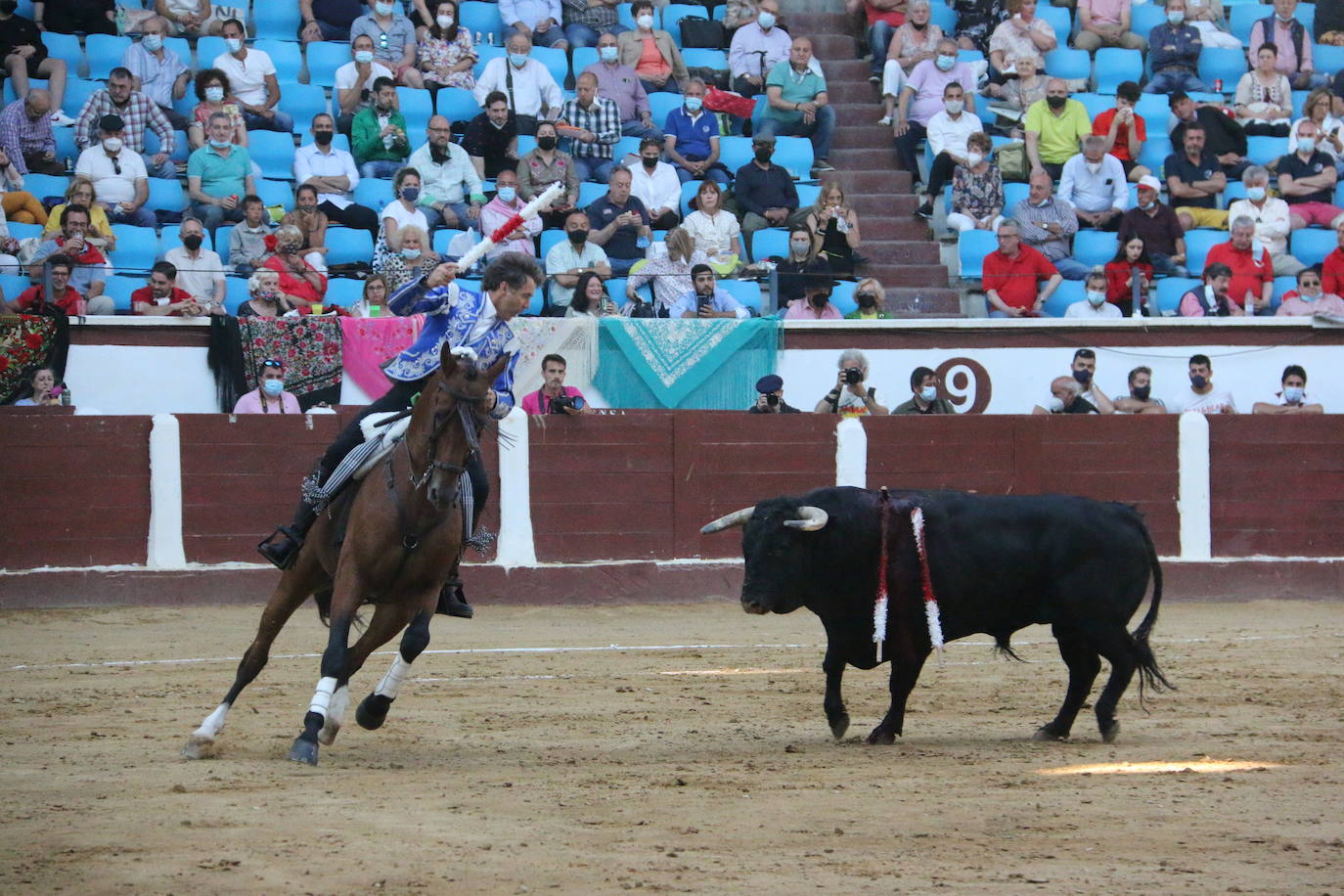 Fotos: Las mejores imágenes de Plablo Hermoso de Mendoza en la plaza de toros de León