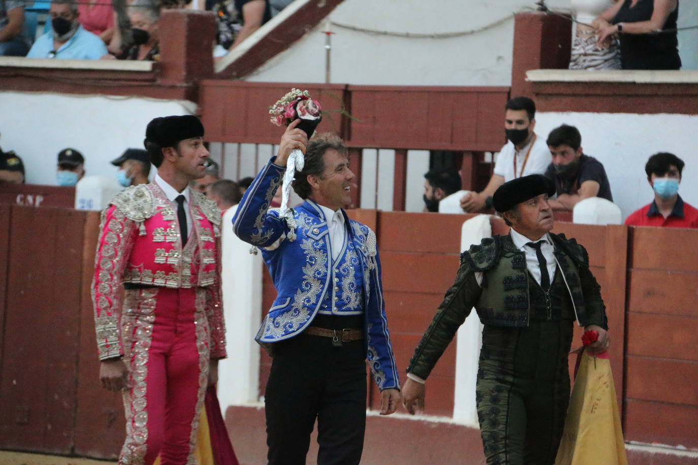 Fotos: Las mejores imágenes de Plablo Hermoso de Mendoza en la plaza de toros de León