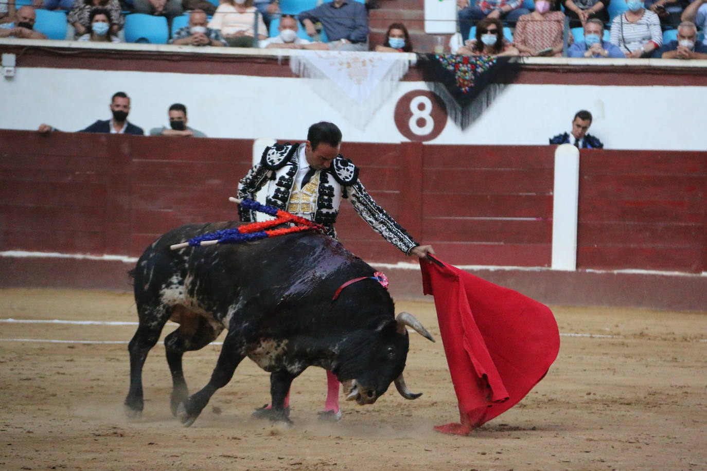 Fotos: Las mejores imágenes de Enrique Ponce en la plaza de toros de León