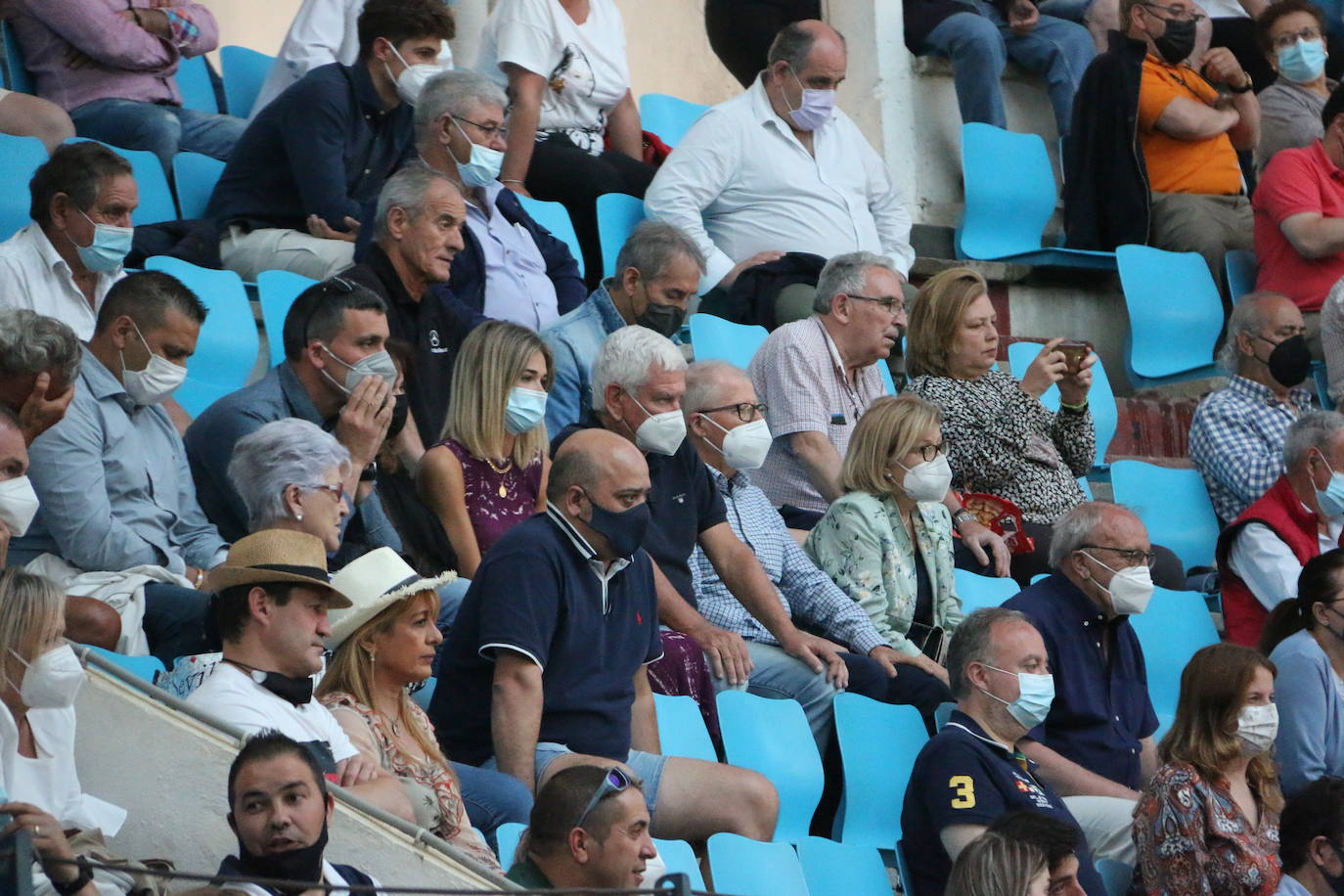 Fotos: Las mejores imágenes de Enrique Ponce en la plaza de toros de León