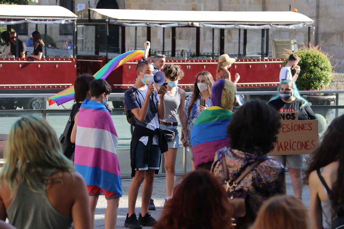 Fotos: León, contra la LGTBfobia