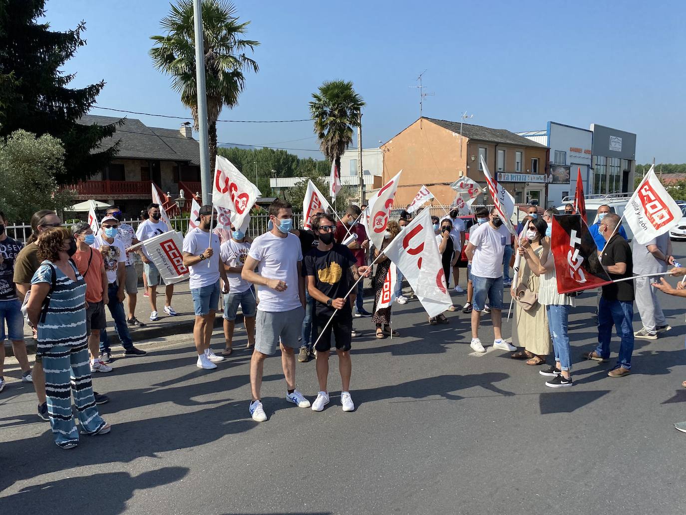 Fotos: Protesta de los trabajadores de LM