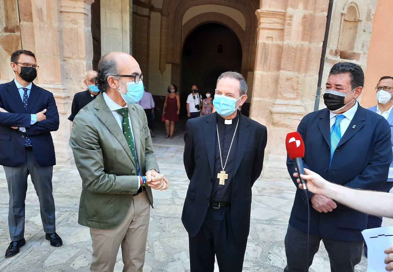 El Consejero de Cultura, Javier Ortega, aprueba la celebración de orquestas y verbenas si se cumplen las medidas de seguridad