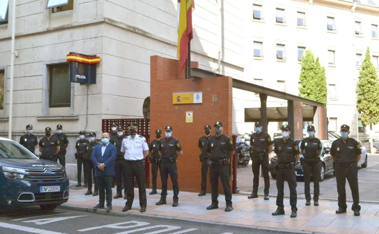 La Policía Nacional de León recibe 20 nuevos Policías en prácticas