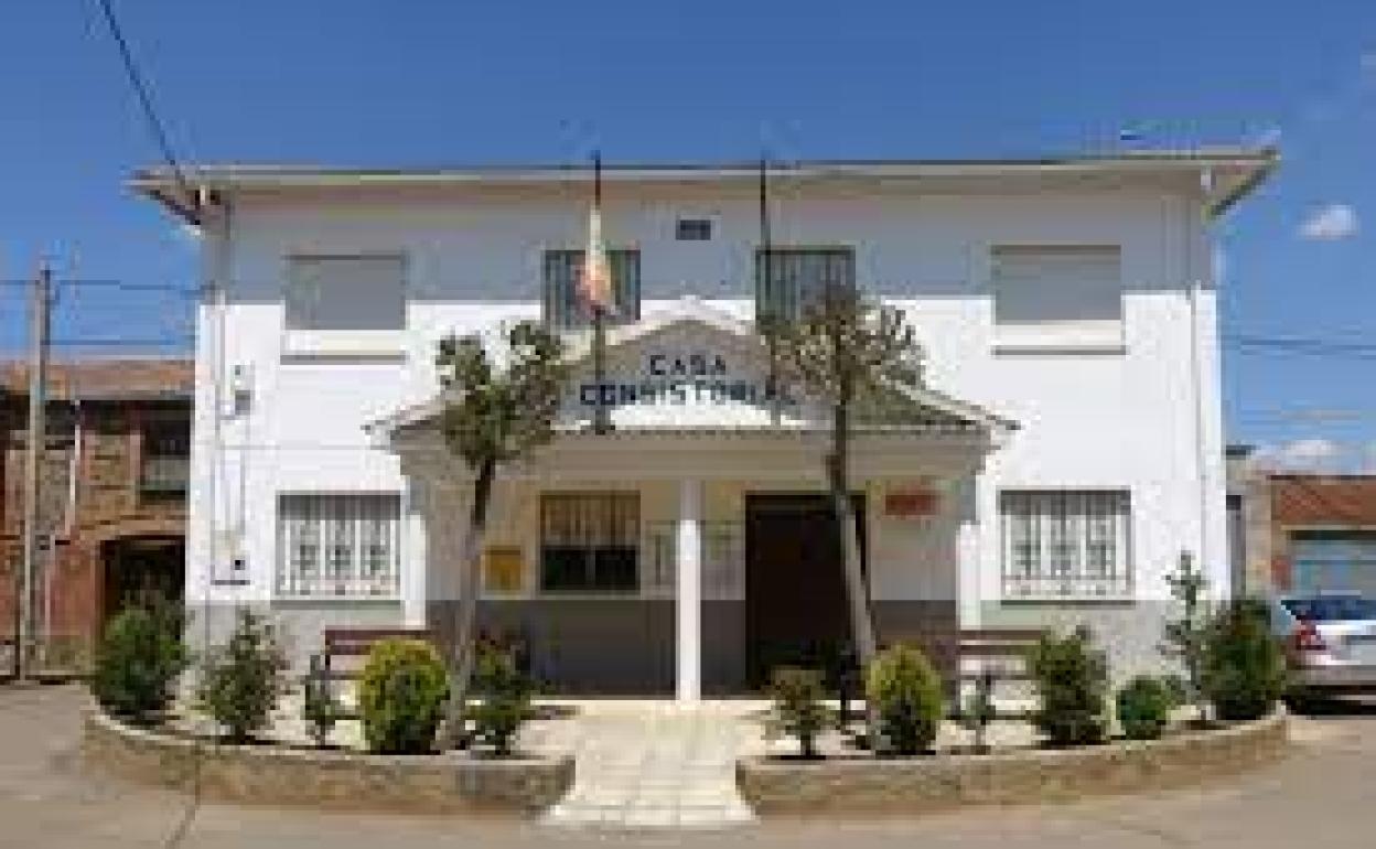 Ayuntamiento de Castrotierra de Valmadrigal.