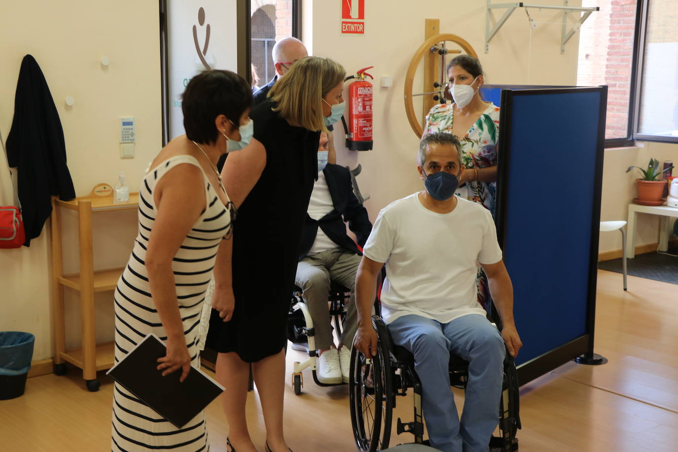 La consejera de Familia e Igualdad de Oportunidades, Isabel Blanco, visita el centro y resalta la importancia de apoyar estos programas para «dinamizar, modernizar y apostar por nuestro mundo rural y fijar población»