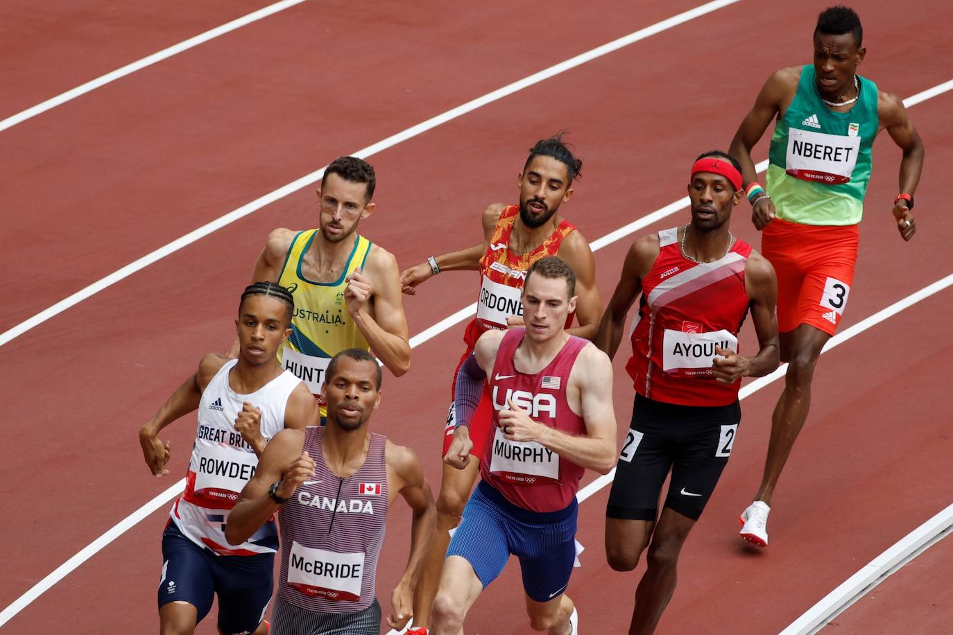 El atleta berciano no pudo superar la primera eliminatoria tras un quinto puesto en su serie, la tercera, que supuso el séptimo mejor tiempo de repesca, cuando sólo accedían a las semifinales las seis mejores marcas.