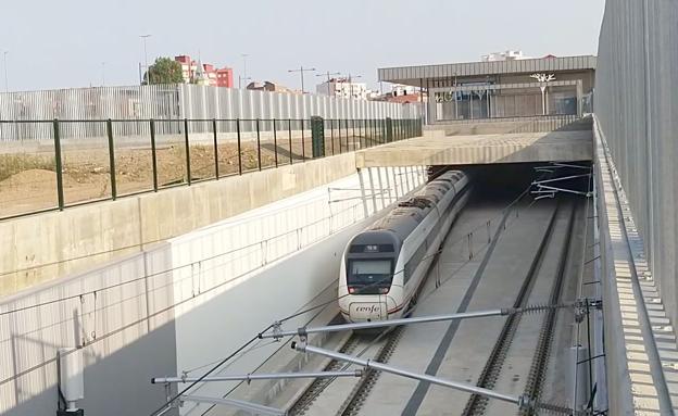 Adif entrega a Renfe el paso soterrado de León para que inicie las simulaciones