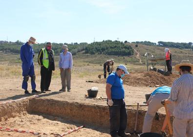 Imagen secundaria 1 - Imágenes de la excavación. 