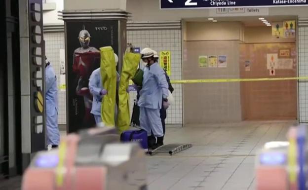 Un hombre apuñala a diez mujeres en el metro de Tokio