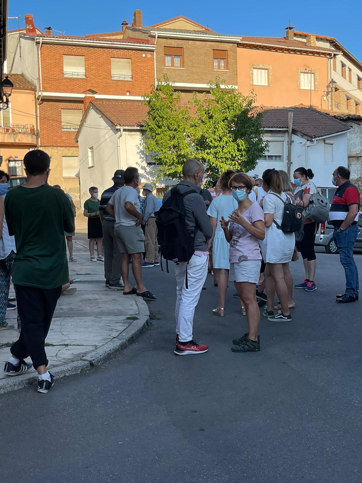 Fotos: Concentración en la localidad de Cistierna