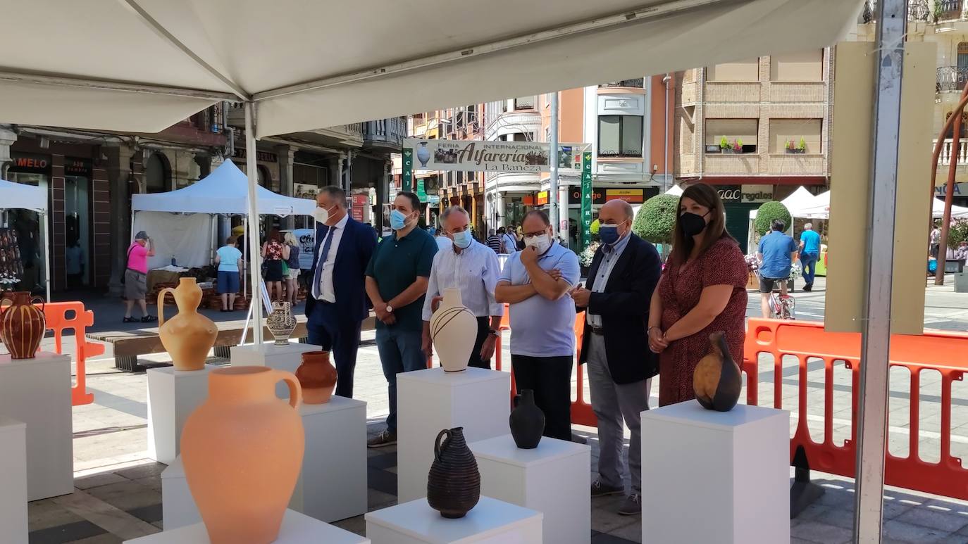 La feria artesana se celebra estos días en la ciudad leonesa.