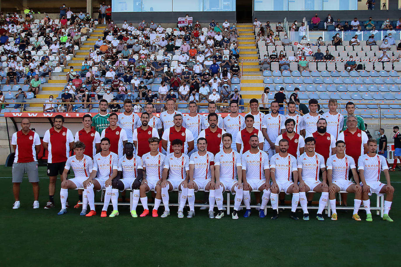 El conjunto leonés disputó su sexto y penúltimo amistoso de pretemporada ante el UD Llanera en el Reino de León.