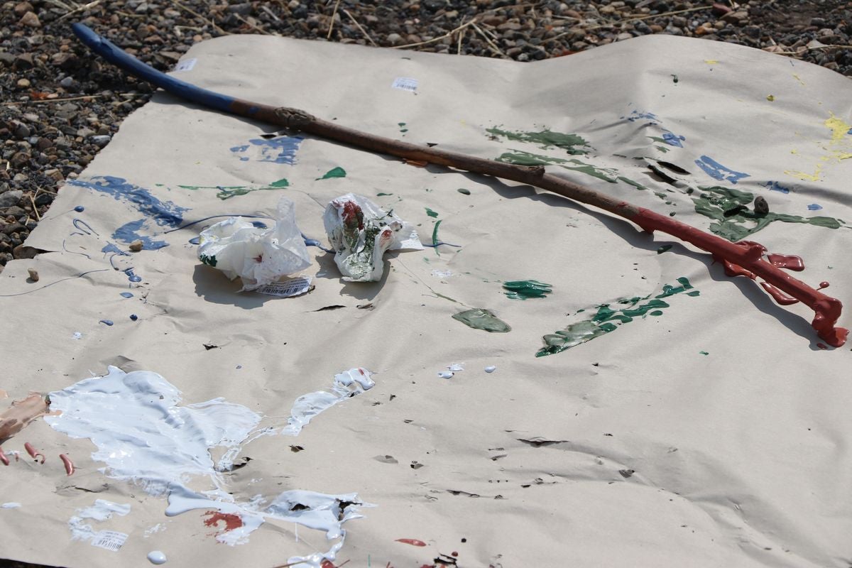 El festival 'Vecindario 24002' llena de color y diversión el distrito centro de l a ciudad con actuaciones teatrales, danza y pintura durante todo el fin de semana.