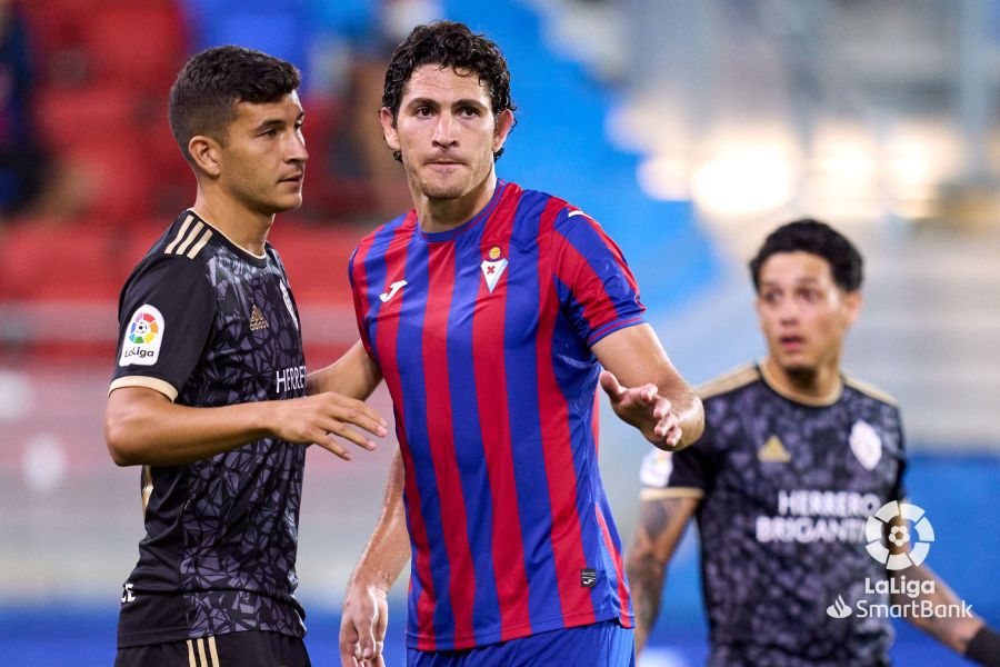 El conjunto berciano se ha enfrentado al Eibar en Ipurúa en la segunda jornada de campeonato liguero