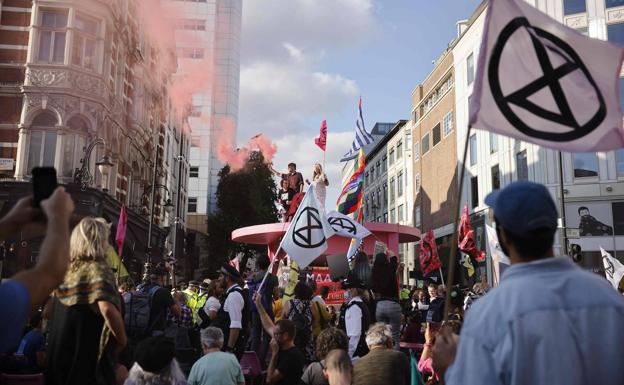 Protesta ecologista este lunes en el centro de Londres