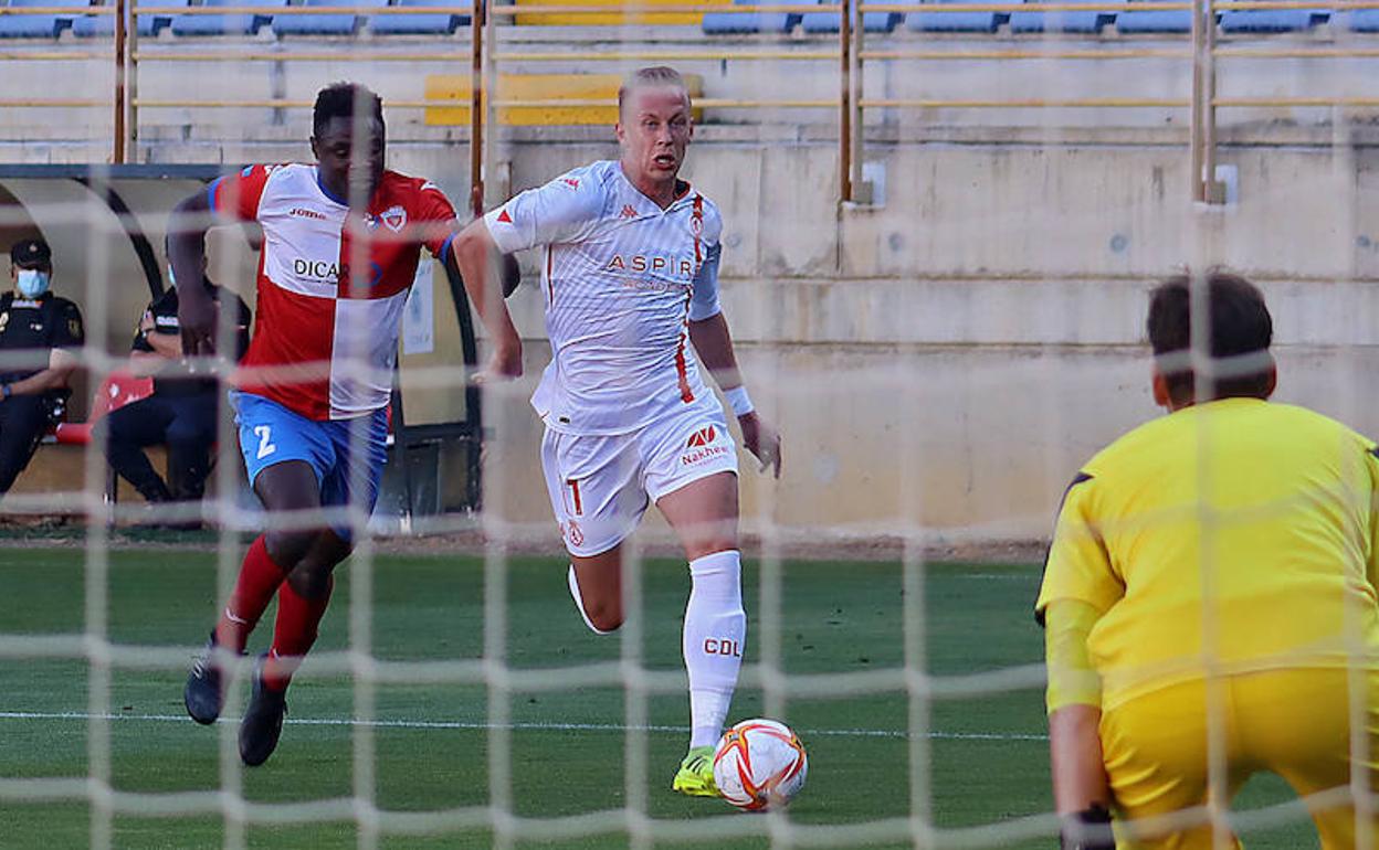 Obolskii, en el partido ante el Llanera.