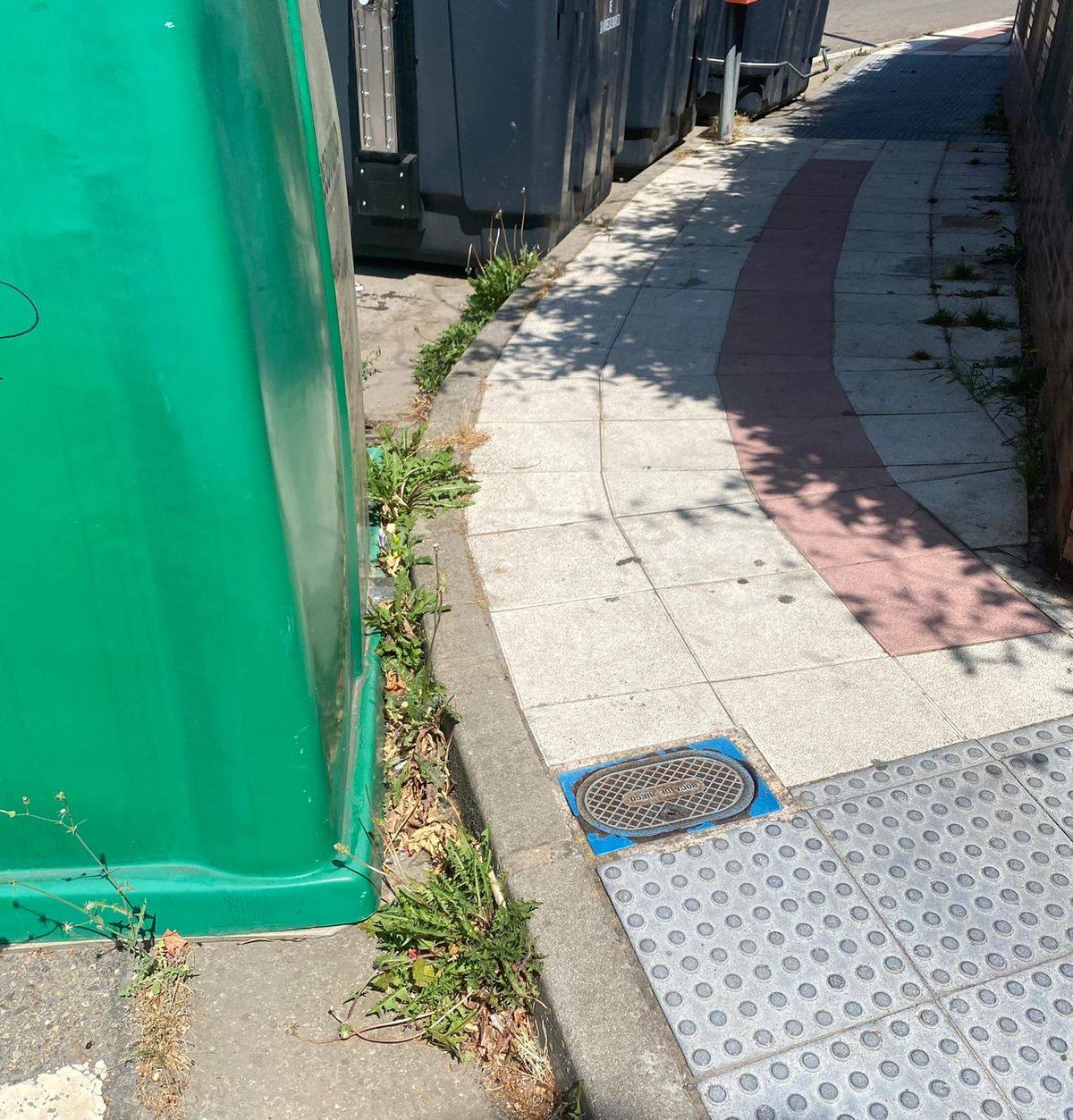 El PP denuncia el abandono y suciedad de Pradillo, Venta de la María y El Viento.