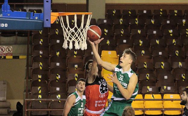 Ayuntamiento y Federación apoyan la fusión del baloncesto leonés en un proyecto único para volver a la élite