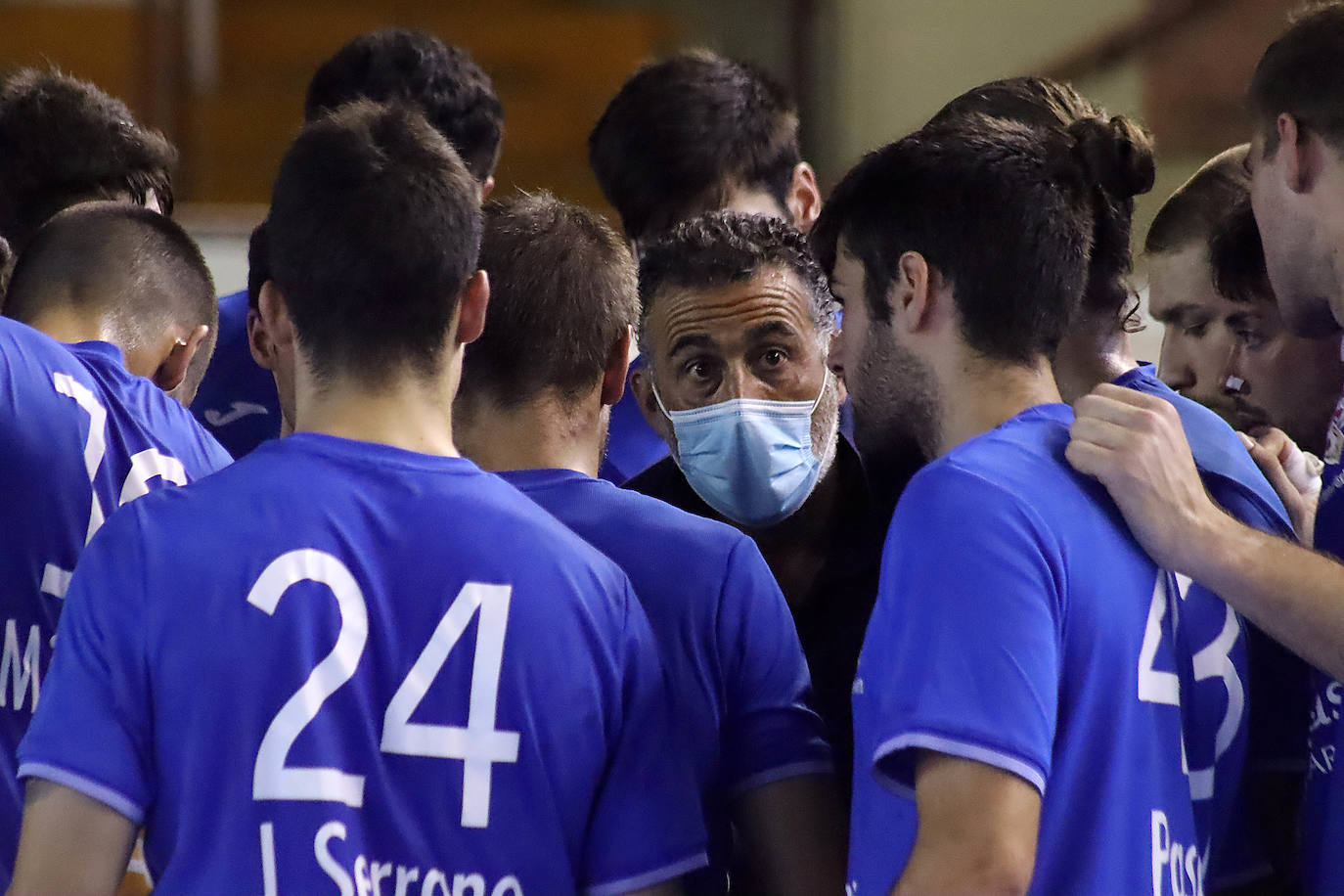 Fotos: Recoletas Atlético Valladolid - Viveros Herol Balonmano Nava