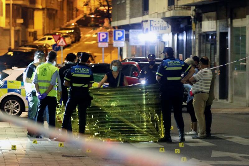 Fotos: Un hombre muere en Salamanca tras recibir varios disparos