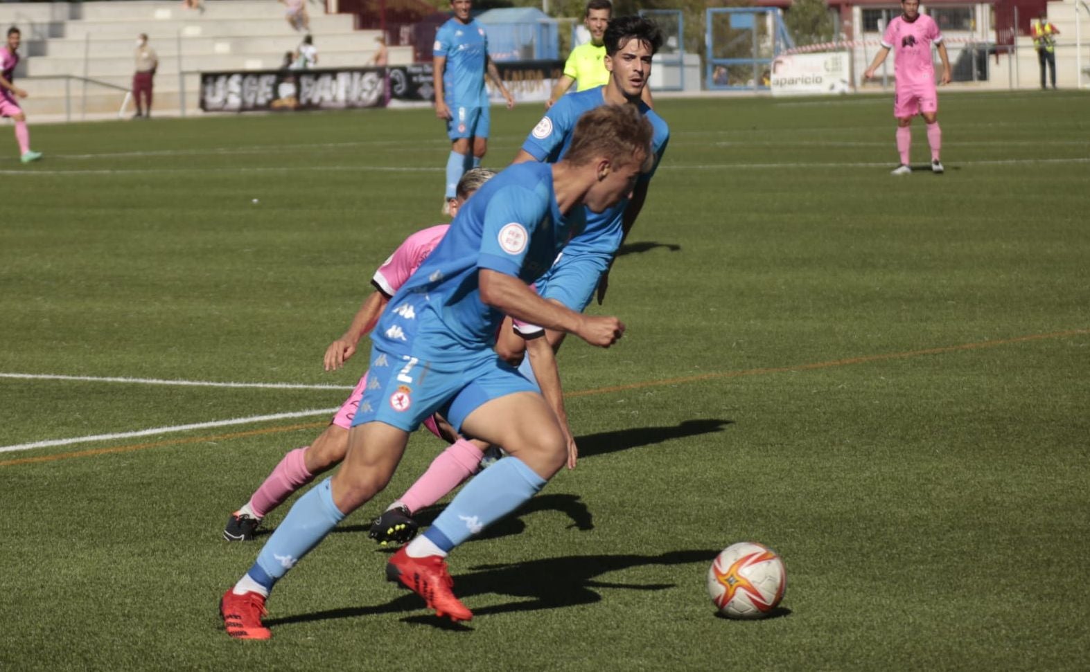 Los leoneses han disputado en Salamanca, ante Unionistas, su primer partido a domicilio de la temporada