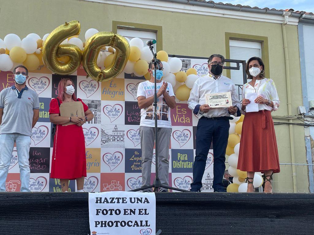 Más de cien expositores de España y Portugal han mostrado sus obras en el municipio leonés.