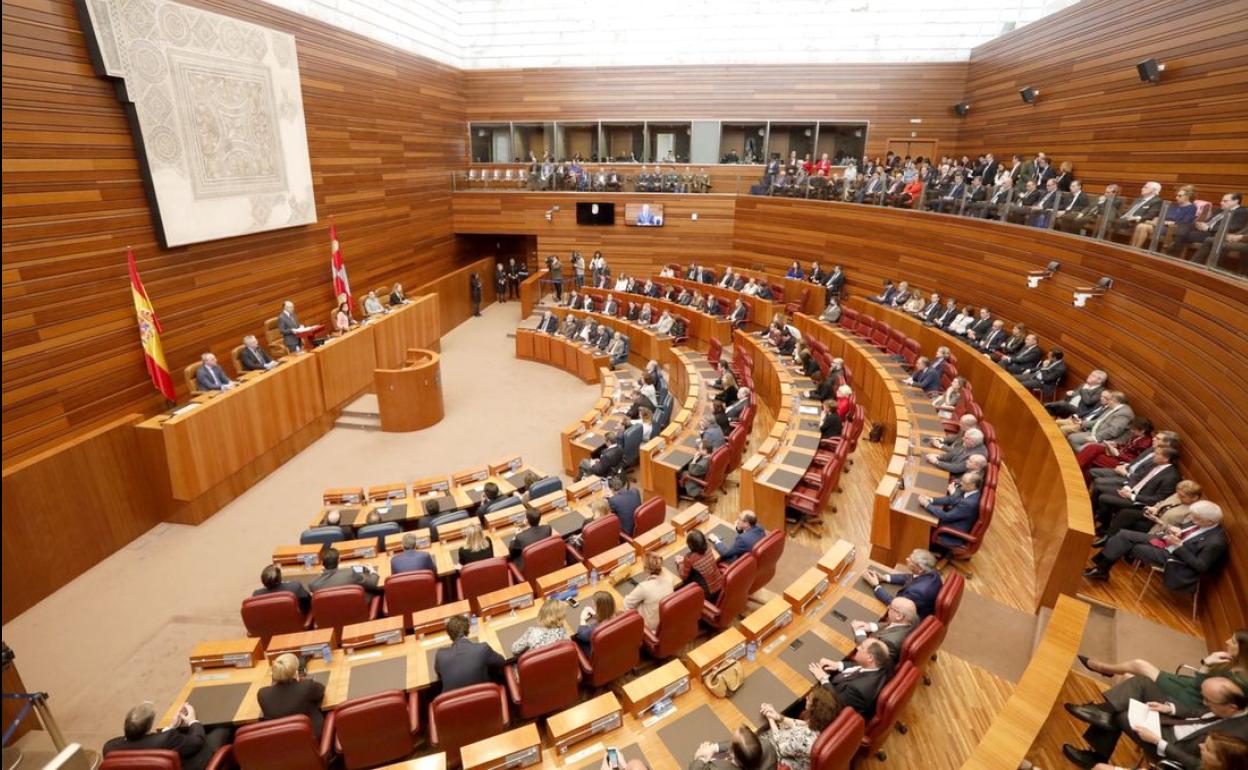 La 'consulta de documentación' se convierte en la nueva fuente de ingresos de los procuradores