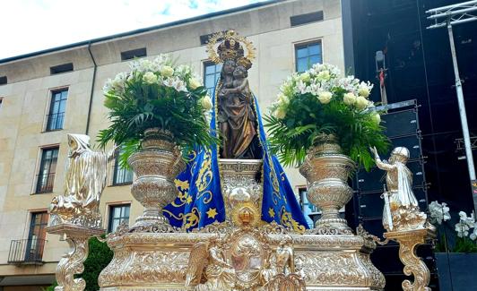 La Virgen de la Encina ha sido protagonista en la jornada grande de El Bierzo. 