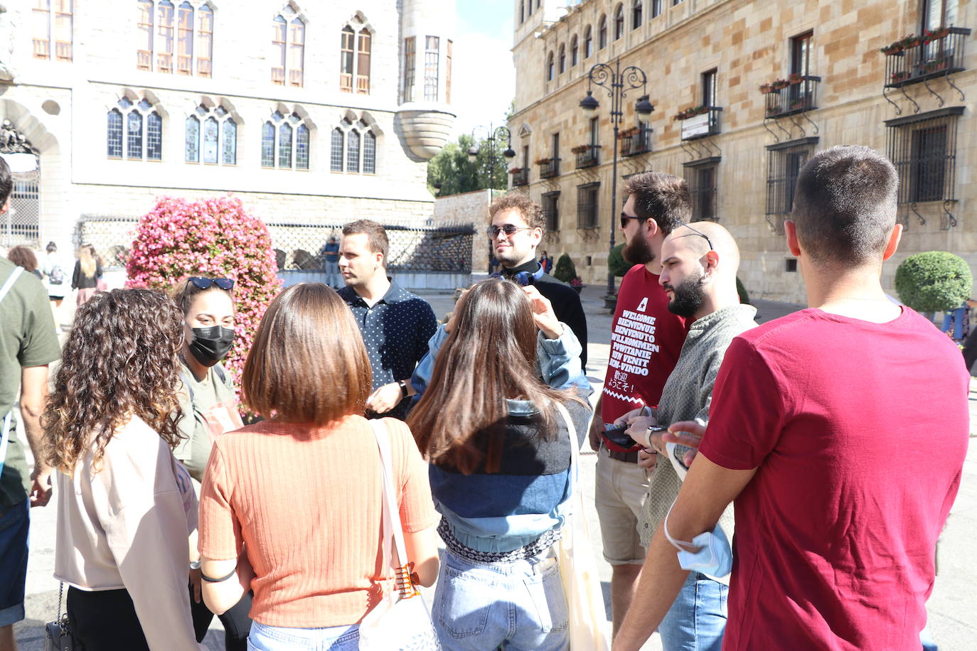 230 alumnos aterrizan en León llegados de distintos puntos de Europa y otros continentes